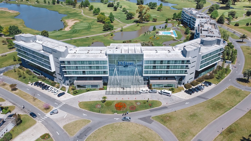 Spa y cenas románticas son solo algunas de las iniciativas que ofrece Hilton Pilar.