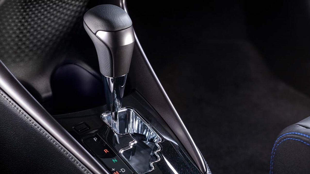 La caja automática del Toyota Yaris es CVT, transmisión contínua variable.