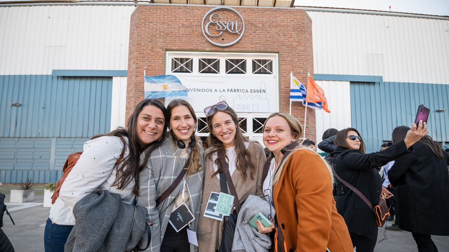 Ser mayor de edad y monotributista es lo único que Essen pide para convertirse en revendedora de sus productos 