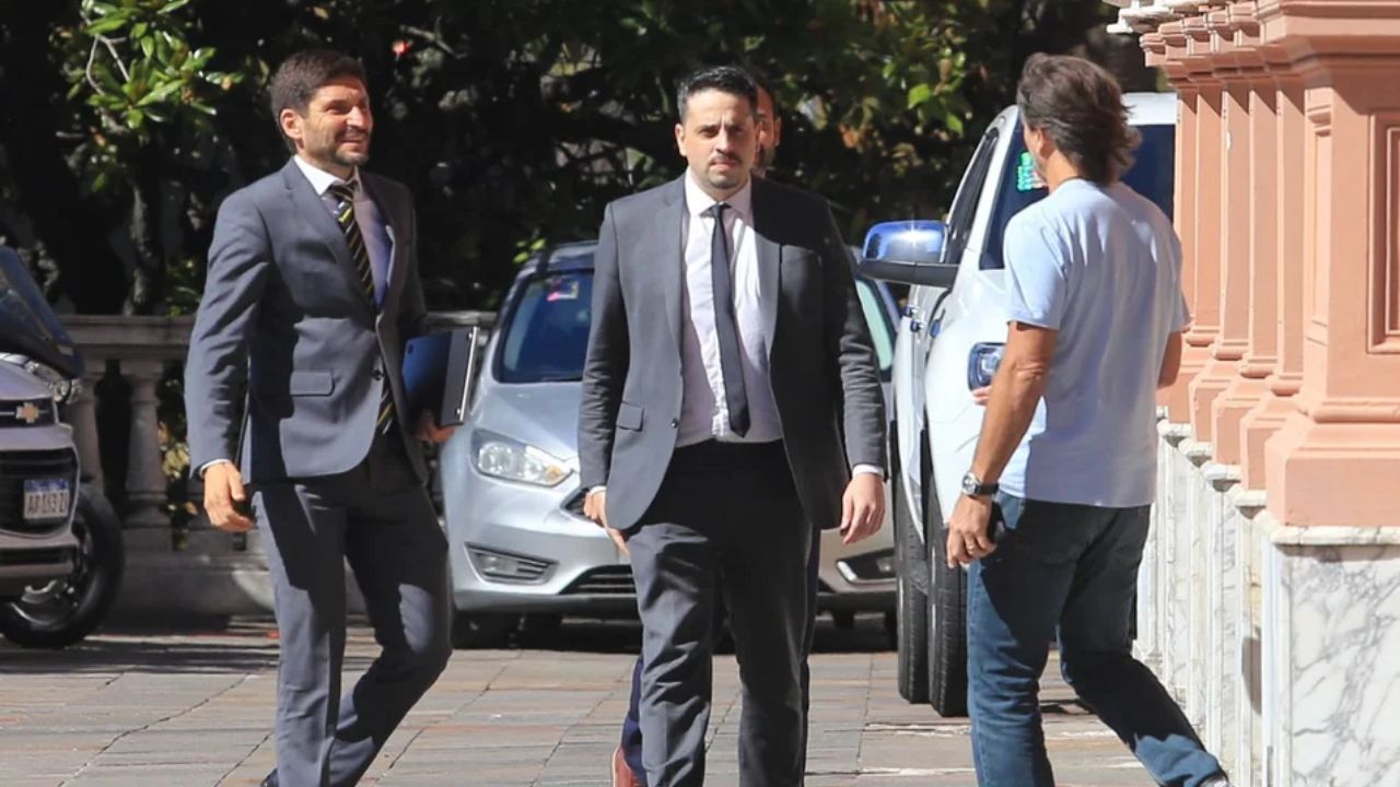 Maximiliano Pullaro, gobernador de Santa Fe, uno de los que dijo presente en la reunión con el Gobierno