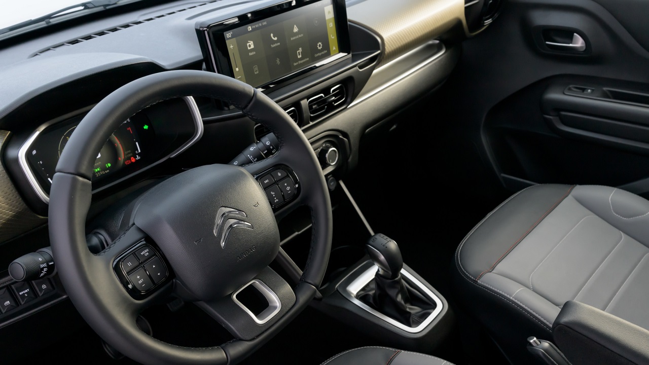 Citroën C3 Aircross, por dentro, con una pantalla de 7 pulgadas.