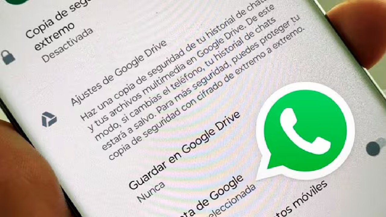 WhatsApp permite eliminar el respaldo de seguridad de Google Drive.