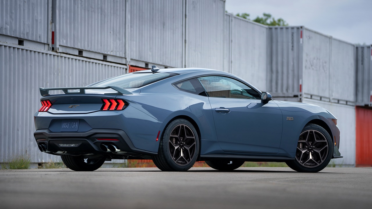 El muscle car se rediseñó por dentro y por fuera.