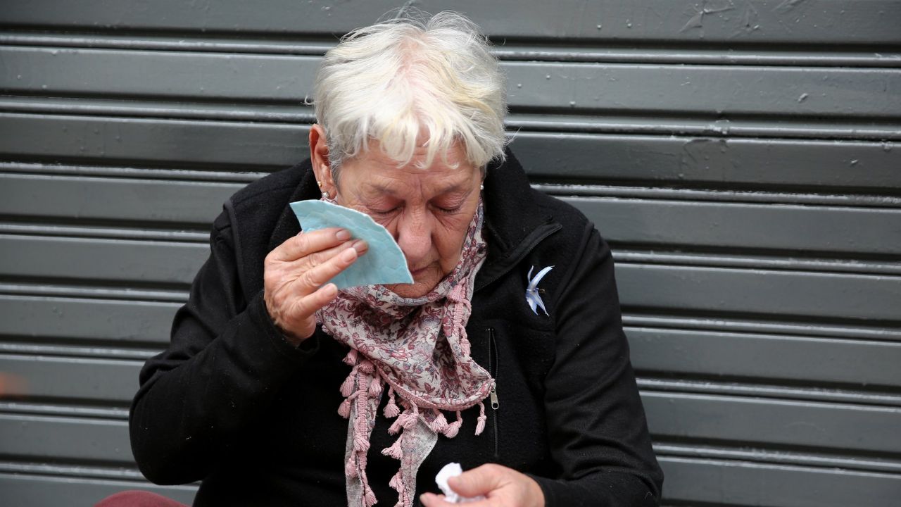 Una mujer fue víctima de los gases lacrimógenos arrojados por la Policía