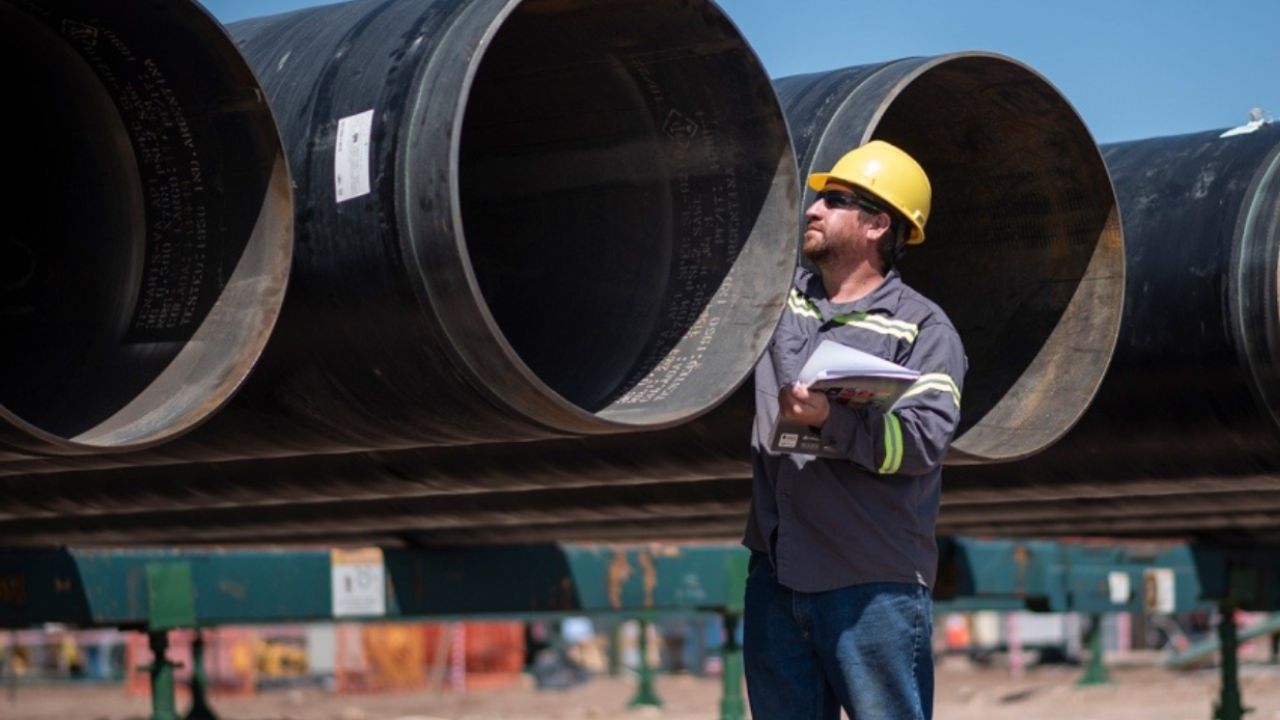 El objetivo es poder exportar el gas de Vaca Muerta mediante el GNL