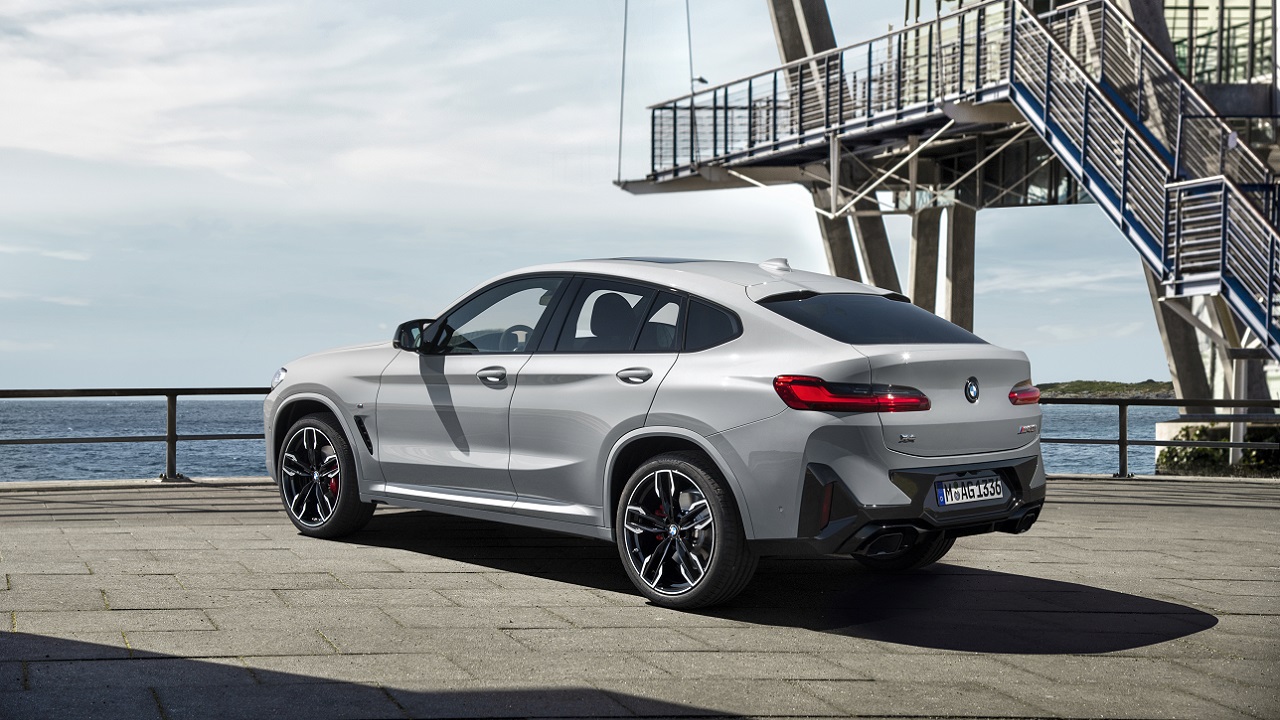 BMW lanzó el nuevo X4