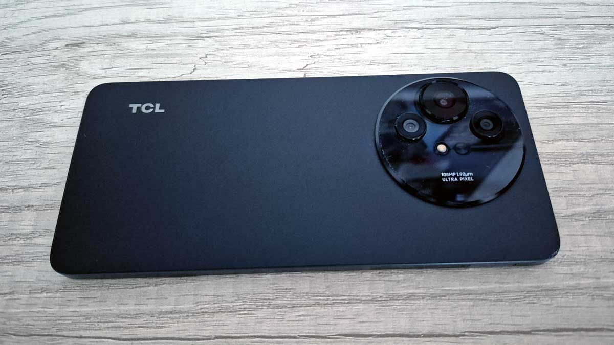 Cámaras traseras del TCL 50 Pro Nxtpaper 5G