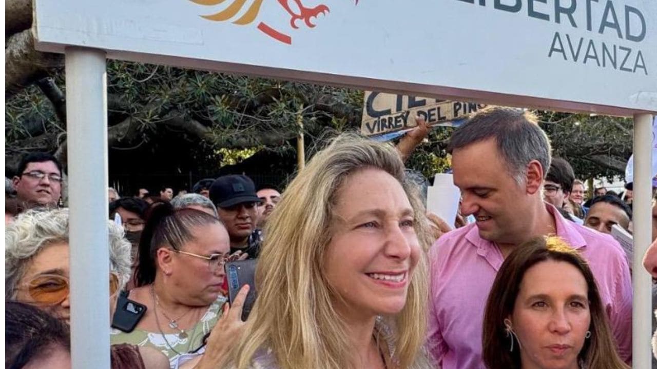 Elecciones en CABA: Karina Milei sondea a Manuel Adorni