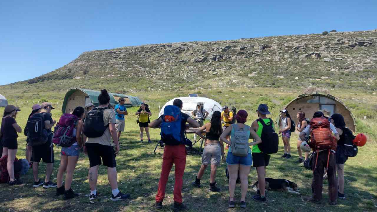 Las salidas de Terreno Mixto son con grupos de hasta 20 persona  con un instructor cada 