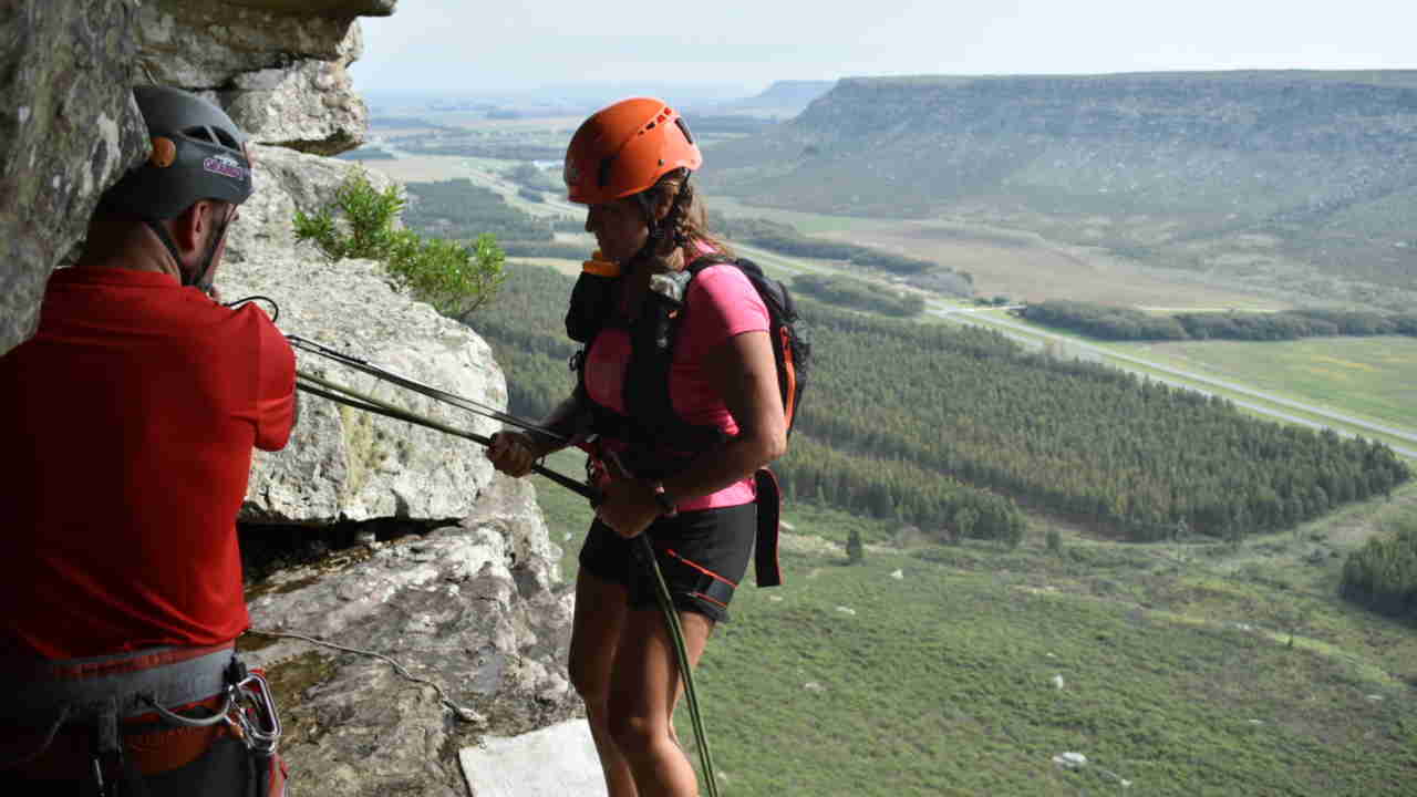 Sierra la Vigilancia en Balcarce es el centro de escalada más grande e importante de Buenos Aires
