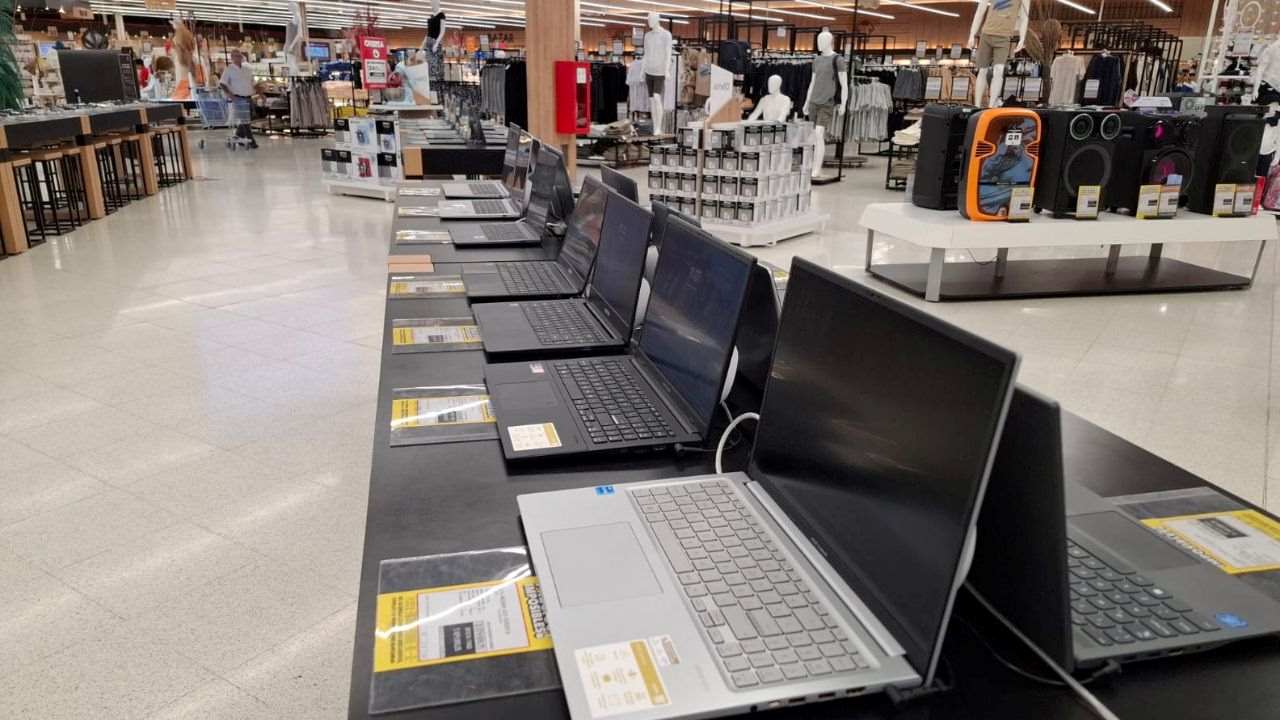 En el Coto de Mar del Plata hay una amplia variedad de computadoras, con promociones y descuentos