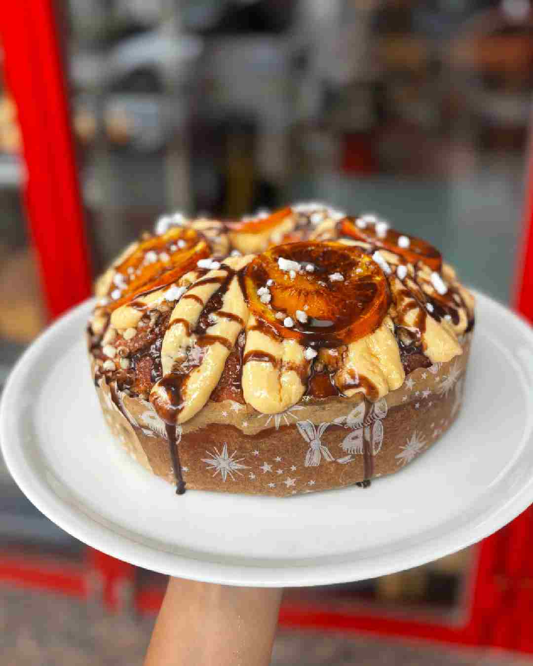 Fornole, la pizzería y panadería de masa madre, elaboró una versión de la rosca aromatizada 