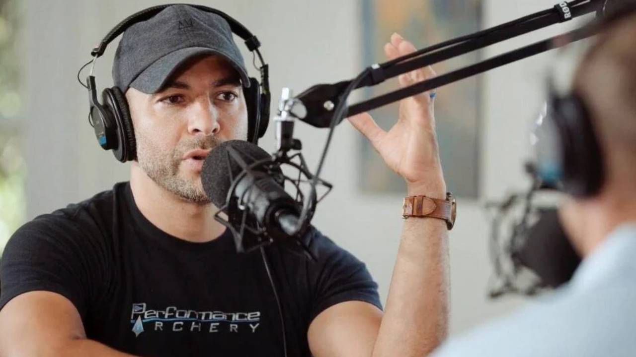 Peter Attia, el especialista en longevidad que habla de la fuerza de agarre como indicador de salud