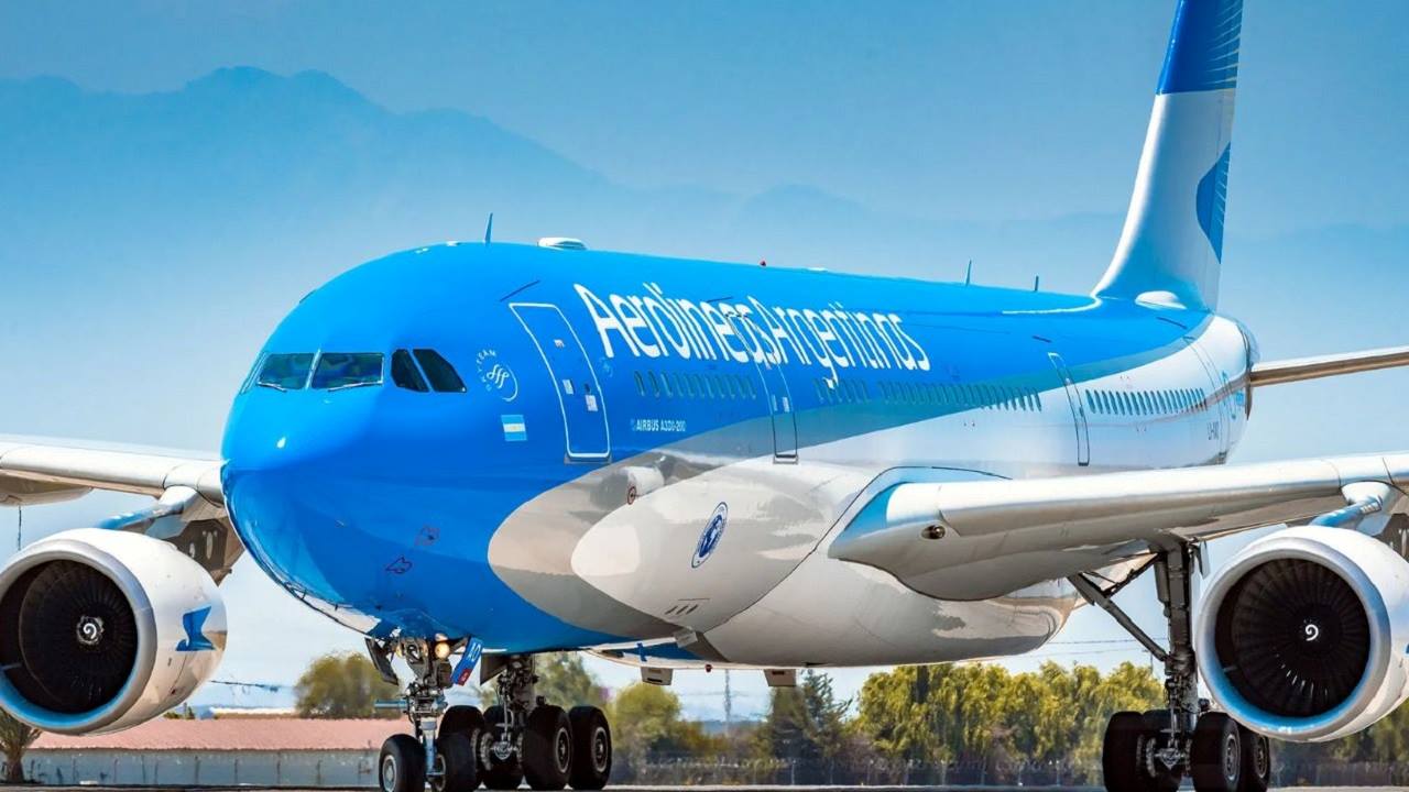 Aerolíneas Argentinas sigue ampliando sus operaciones, tanto dentro como fuera de Argentina