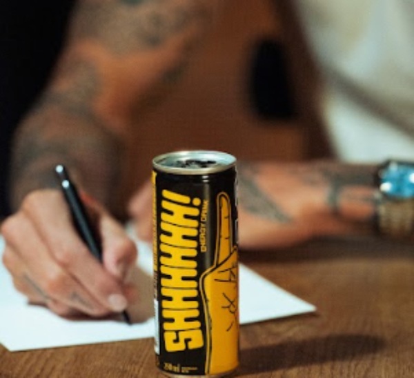 Tras una fuerte campaña en redes sociales, se lanzó la primera edición de latas que se comercializar
