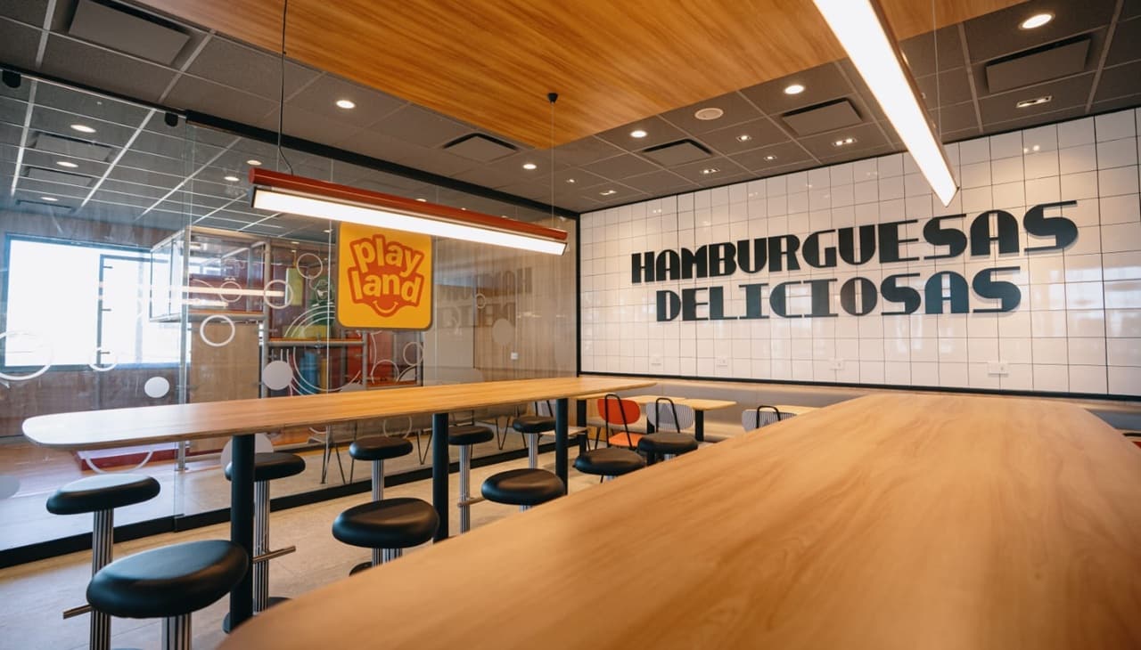 McDonald's abrió un nuevo local en Neuquén, el N° 227 en Argentina.