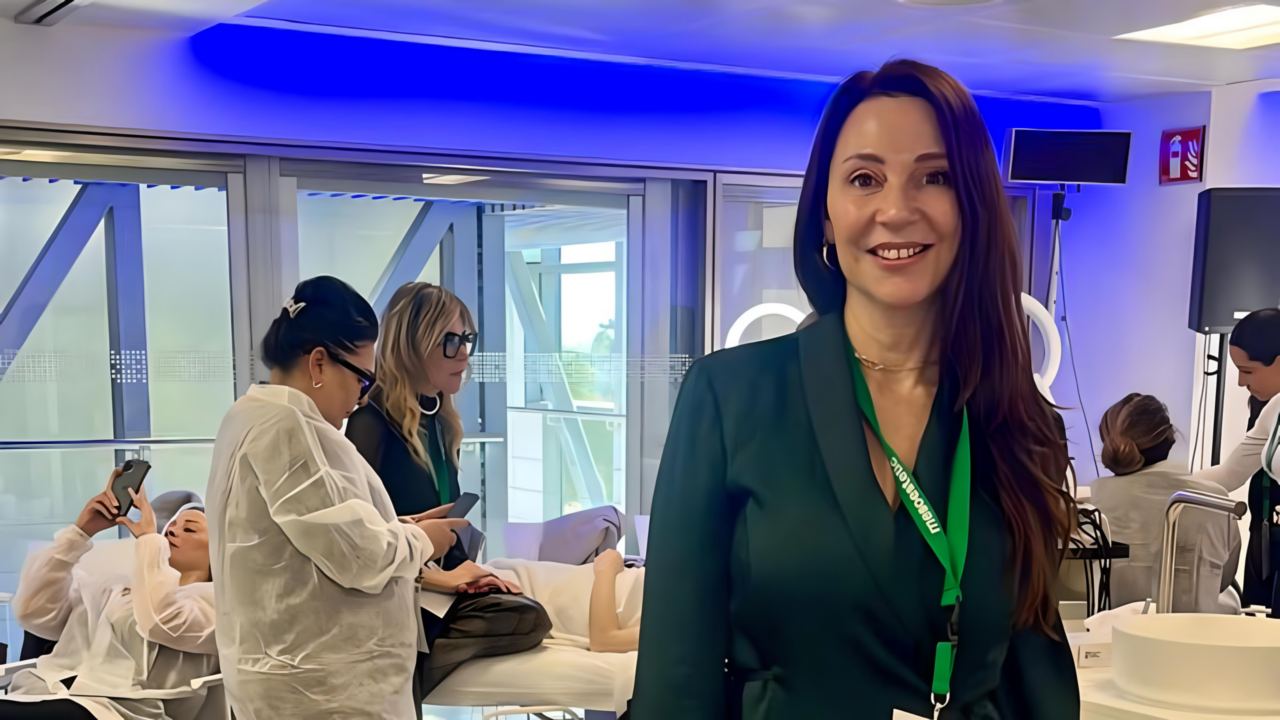 Tienen más de 2.500 clientes habituales entre médicos y cosmiatras