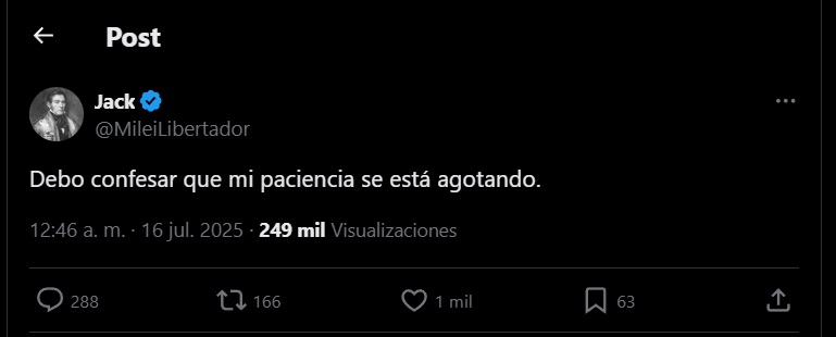 Los sugestivos tuits de Santiago Caputo