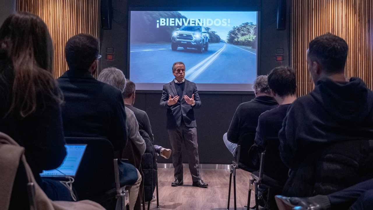 Gustavo Salinas, presidente de Toyota, confirmó la llegada del Yaris Cross.