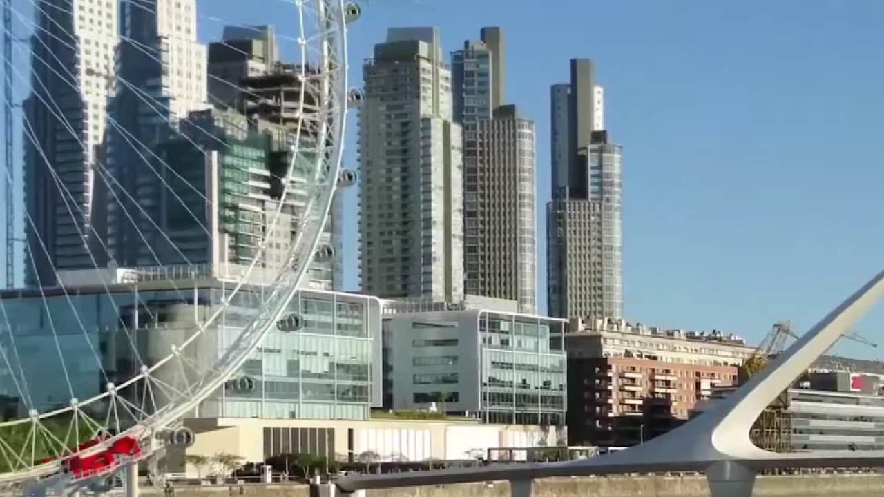 Una de las imágenes de la presentación de la Rueda de Buenos Aires hace varios años