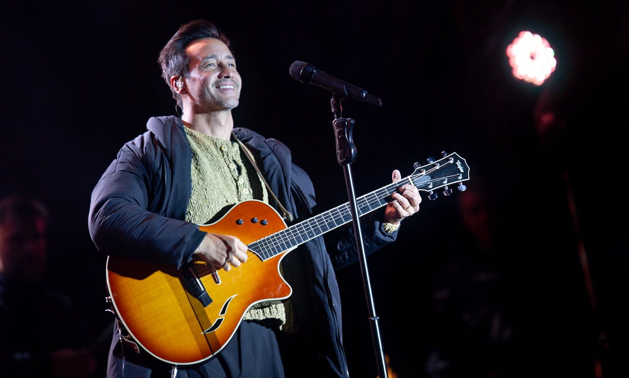 Luciano Pereyra fue una de las figuras nacionales presentes en la Fiesta de la Nieve 2025.