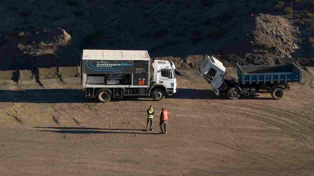 Mercedes Benz desarrolla trabajos in situ para los clientes.