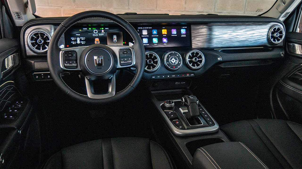 Interior muy moderno, tecnológico y de excelente calidad