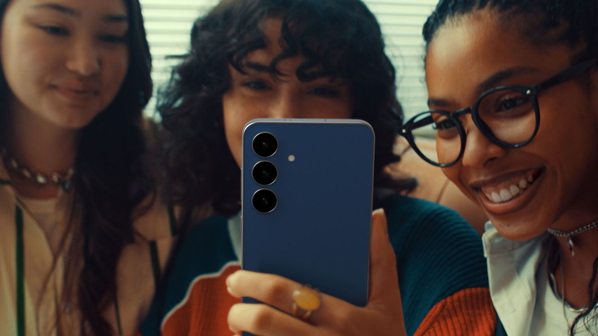 La línea FE de los celulares Samsung Galaxy apunta a generaciones jóvenes. 