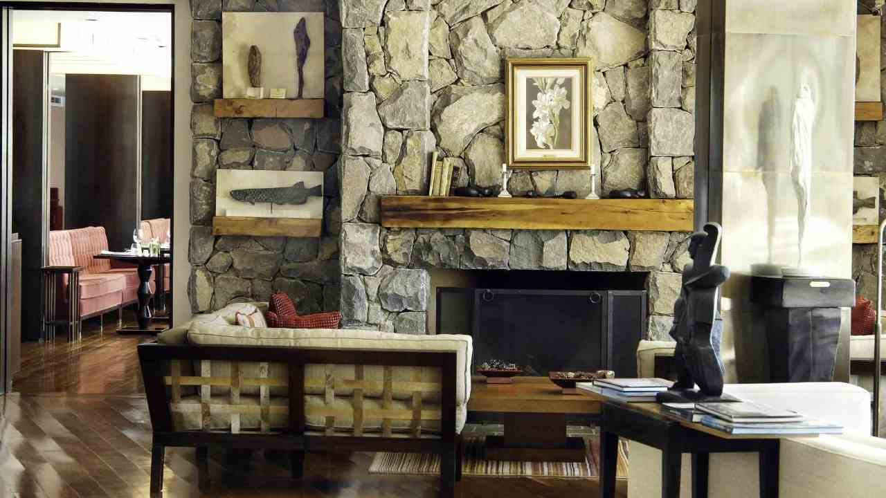 Para los amantes del arte, existe un lugar de ensueño en Bariloche: el Hotel 'El Casco'