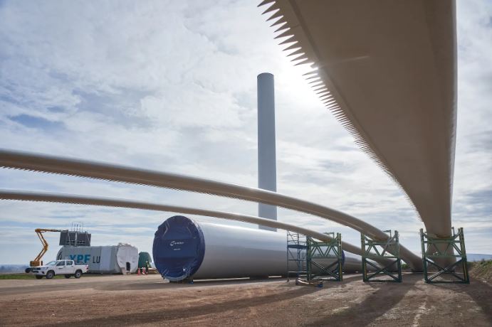 Así son los gigantescos aerogeneradores del nuevo parque eólico