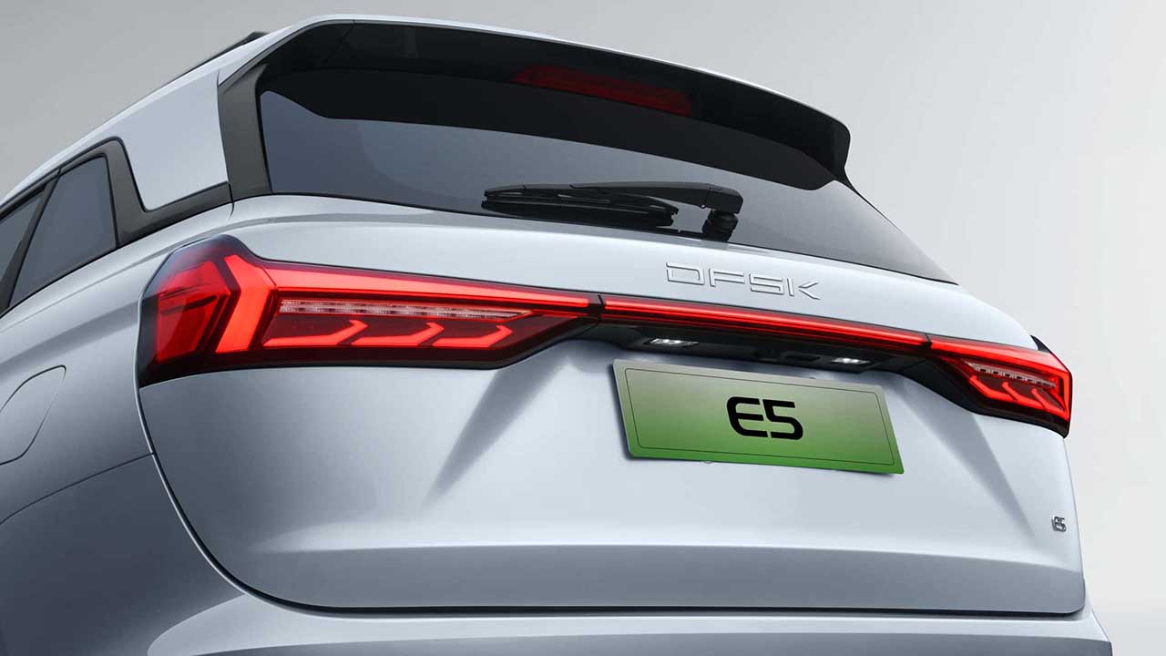 El portón trasero remite a los SUV de la línea Q de Audi