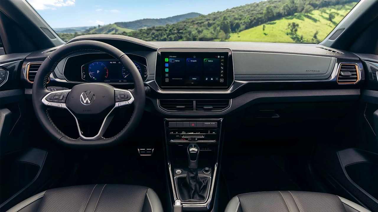 El tablero, climatizador y control de audio es 100% digital en T-Cross.