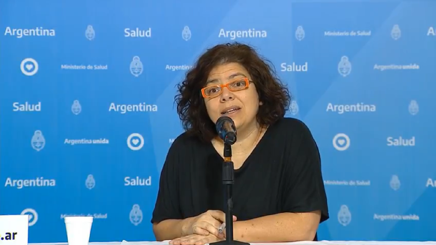 La Lic. Carla Vizzotti está al frente del informe todos los días