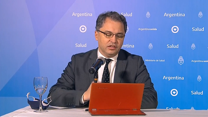 El informe de este jueves indica que hubo más de 7.600 casos nuevos