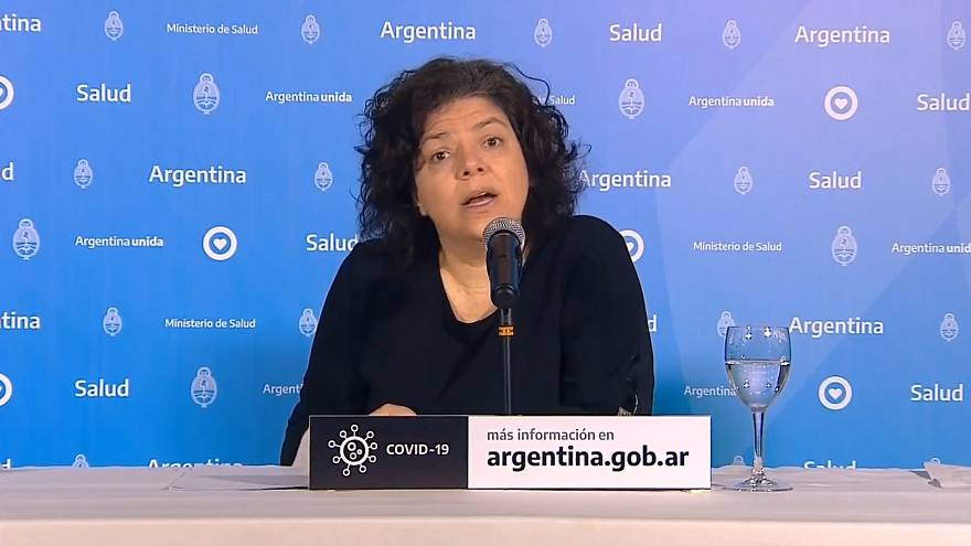 La Lic. Carla Vizzotti encabeza el informe diario del ministerio de Salud al frente del informe todos los días