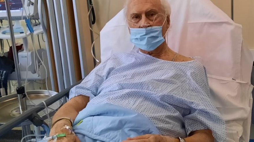 Pino Solanas, en sus últimos días en París.