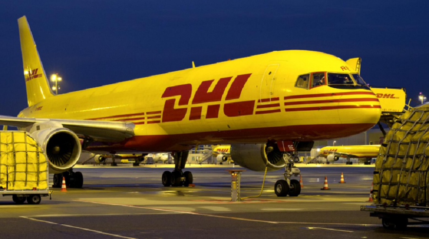 DHL estima que se necesitarán hasta 15.000 aviones para trasladar la vacuna de COVID-19 a todo el mundo