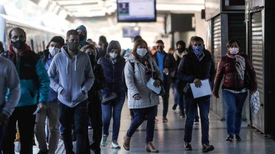 Sólo 6% de los respondentes se niega a vacunarse contra el coronavirus