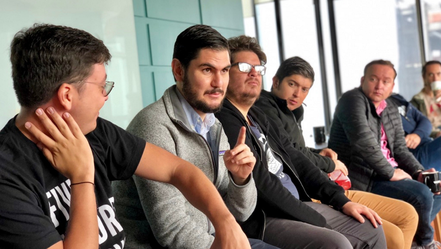 Santiago Zavala, partner de 500 Startups Latam, habla con emprendedores
