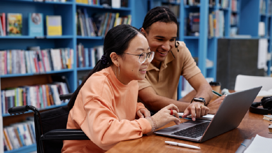 La inteligencia artificial ayuda a comprender cuáles son las tendencias del mercado laboral.