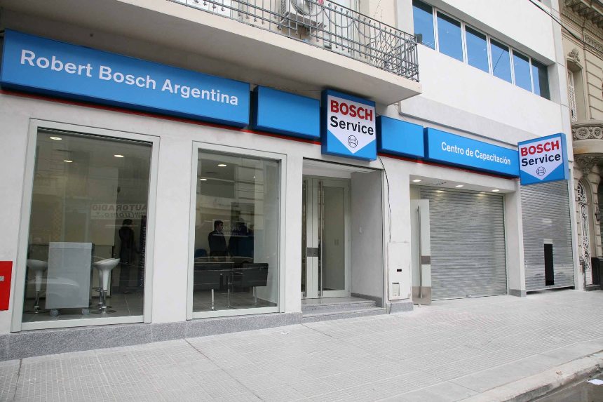 frente-centro-capacitacion-bosch-1
