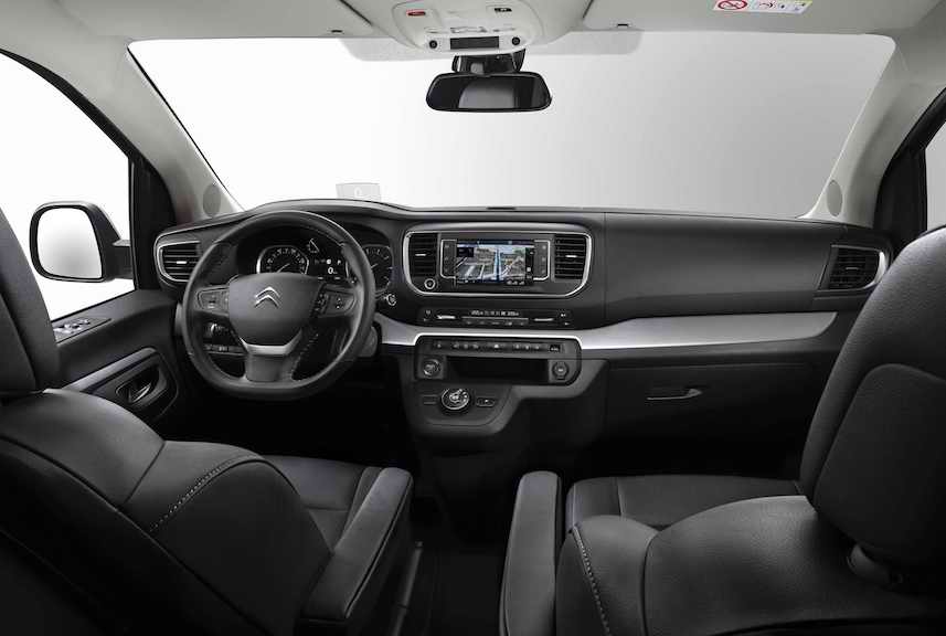 SpaceTourer_interior copia